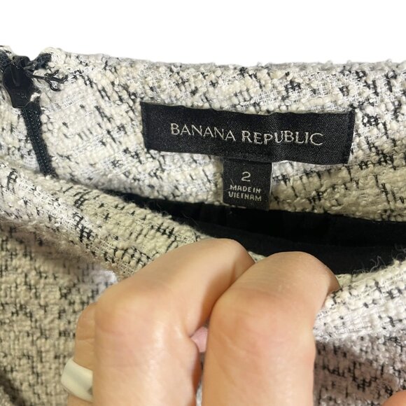 Banana Republic Tweed Short Sleeve Top & Pencil Skirt Set Black/White S/2 - Picture 3 of 4
